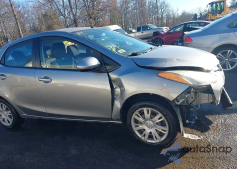 2013 Mazda Mazda2 Sport из США, поврежденный, VIN JM1DE1KZ9D0163501